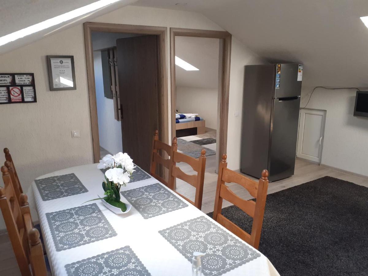 Casa Andy Hotel Buşteni Екстериор снимка